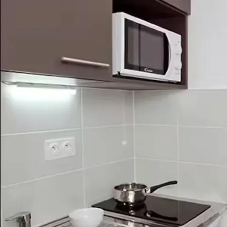 In Apartmán *